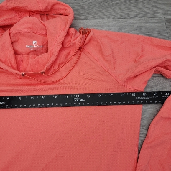 Bette & Court Orange Top Hoodie M Pullover Adjustable Zip Pockets Golfing Active - Picture 4 of 13